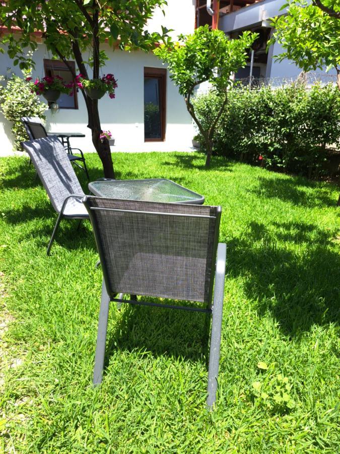 Citrus Garden Appartement Nea Skioni Buitenkant foto